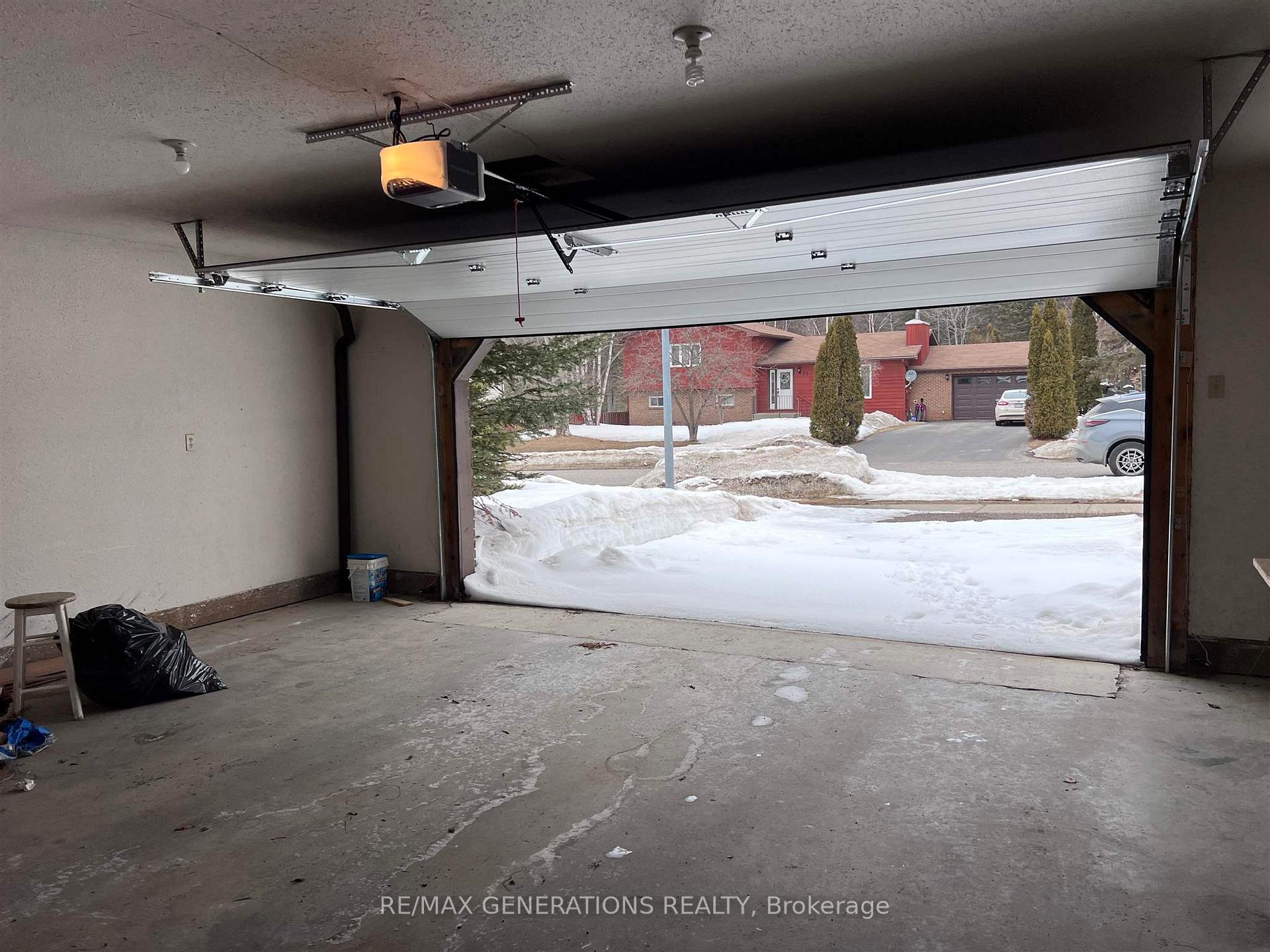 Photo 27 of 38 LaVerendrye Crescent, Marathon — HOMEH