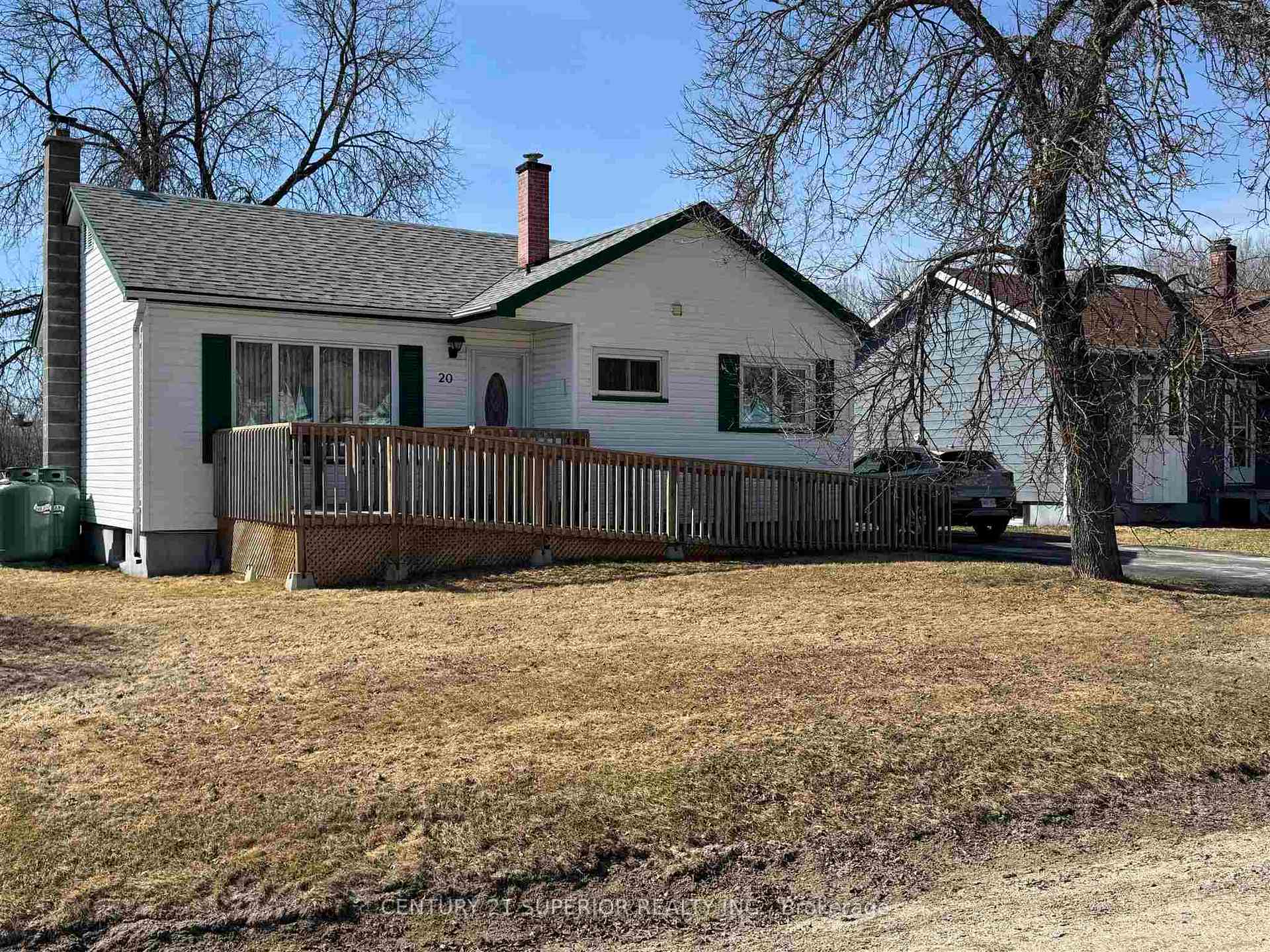 Photo 1 of 20 Falcon Drive, Manitouwadge — HOMEH
