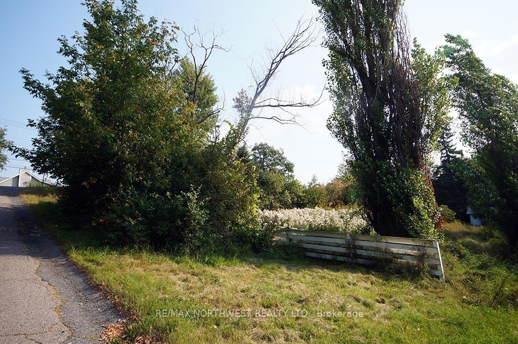 Photo 4 of Ninth Street, Kenora, Keewatin — HOMEH