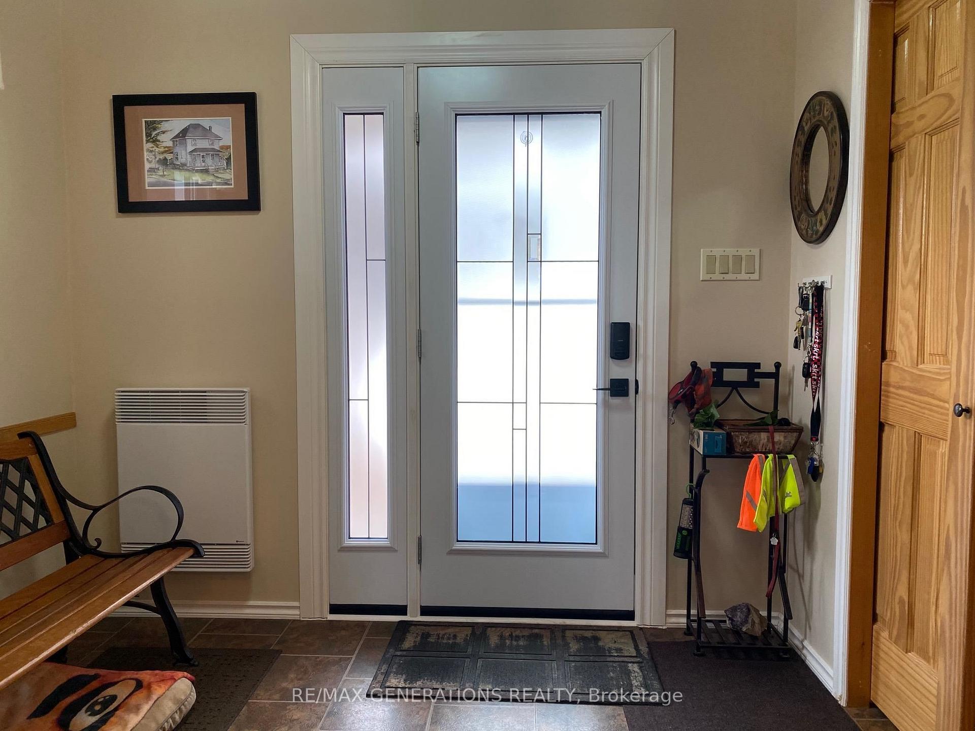 Photo 2 of 141 Sunset Drive, Schreiber — HOMEH