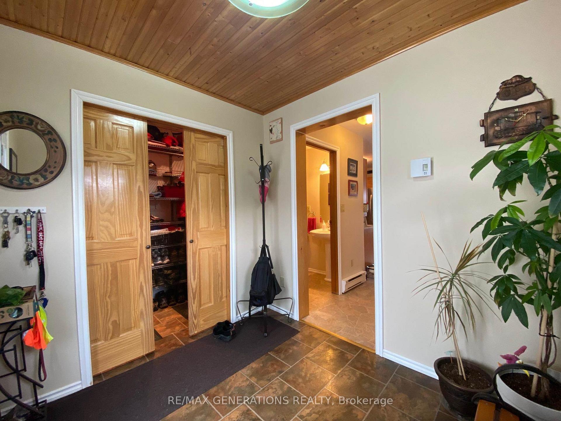 Photo 3 of 141 Sunset Drive, Schreiber — HOMEH