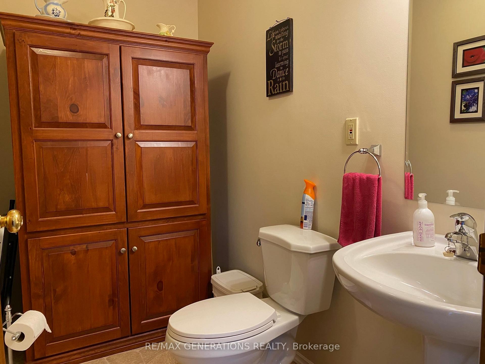 Photo 4 of 141 Sunset Drive, Schreiber — HOMEH