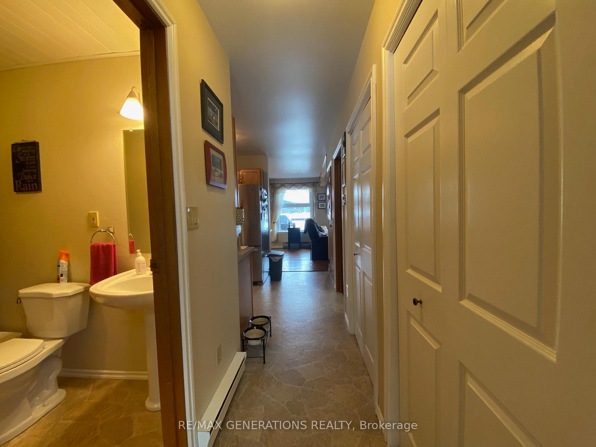 Photo 5 of 141 Sunset Drive, Schreiber — HOMEH