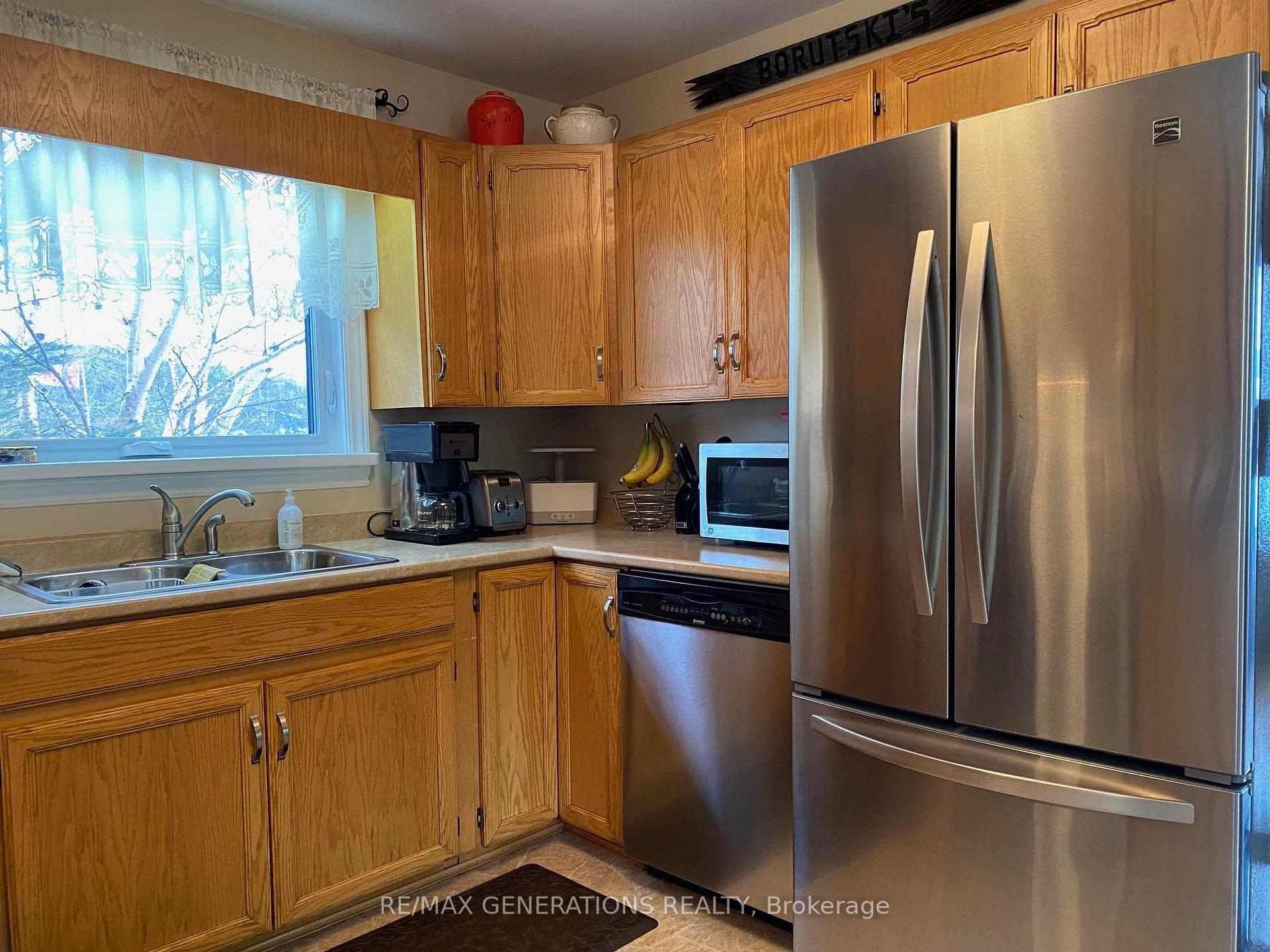 Photo 7 of 141 Sunset Drive, Schreiber — HOMEH