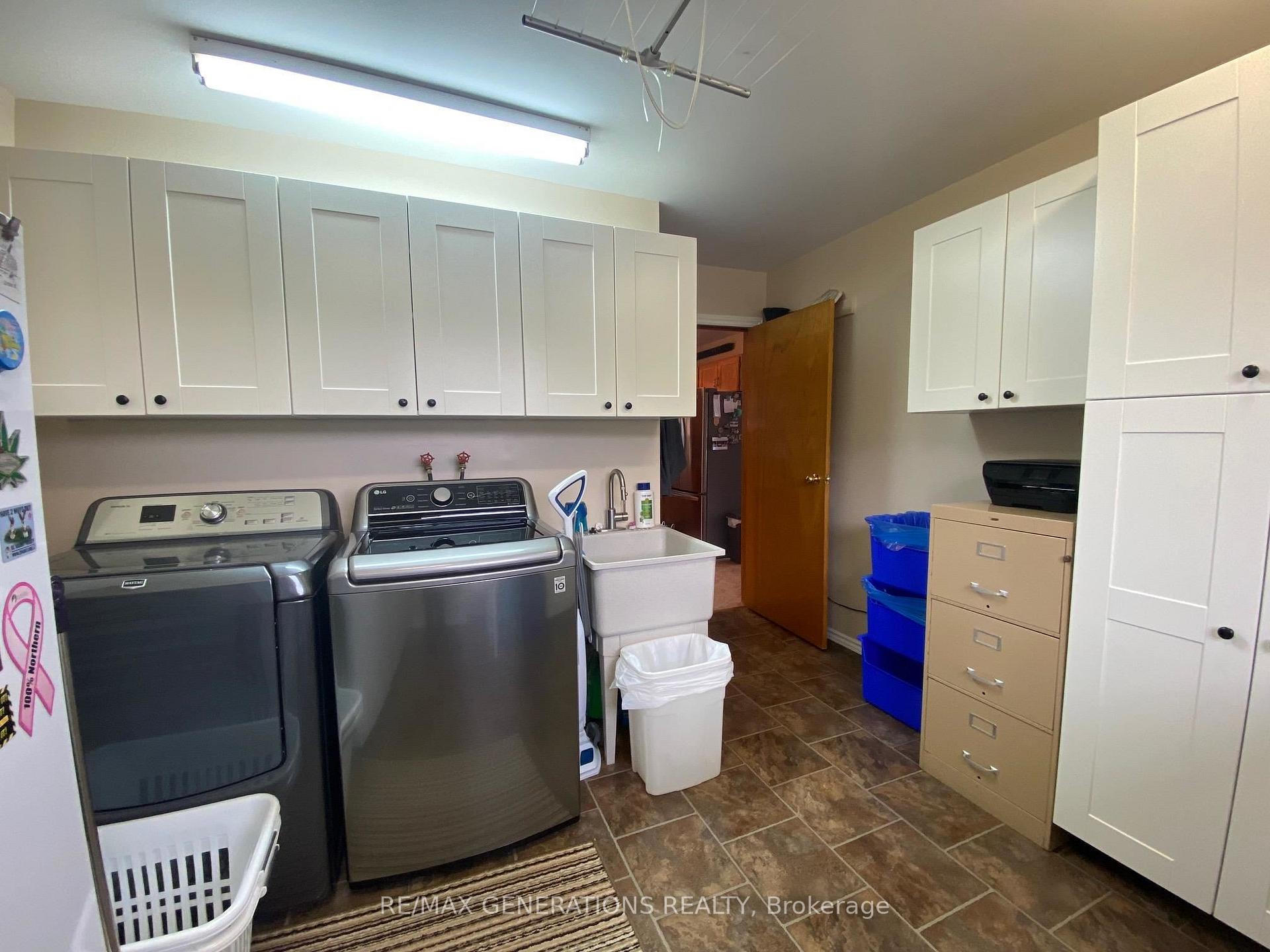 Photo 15 of 141 Sunset Drive, Schreiber — HOMEH