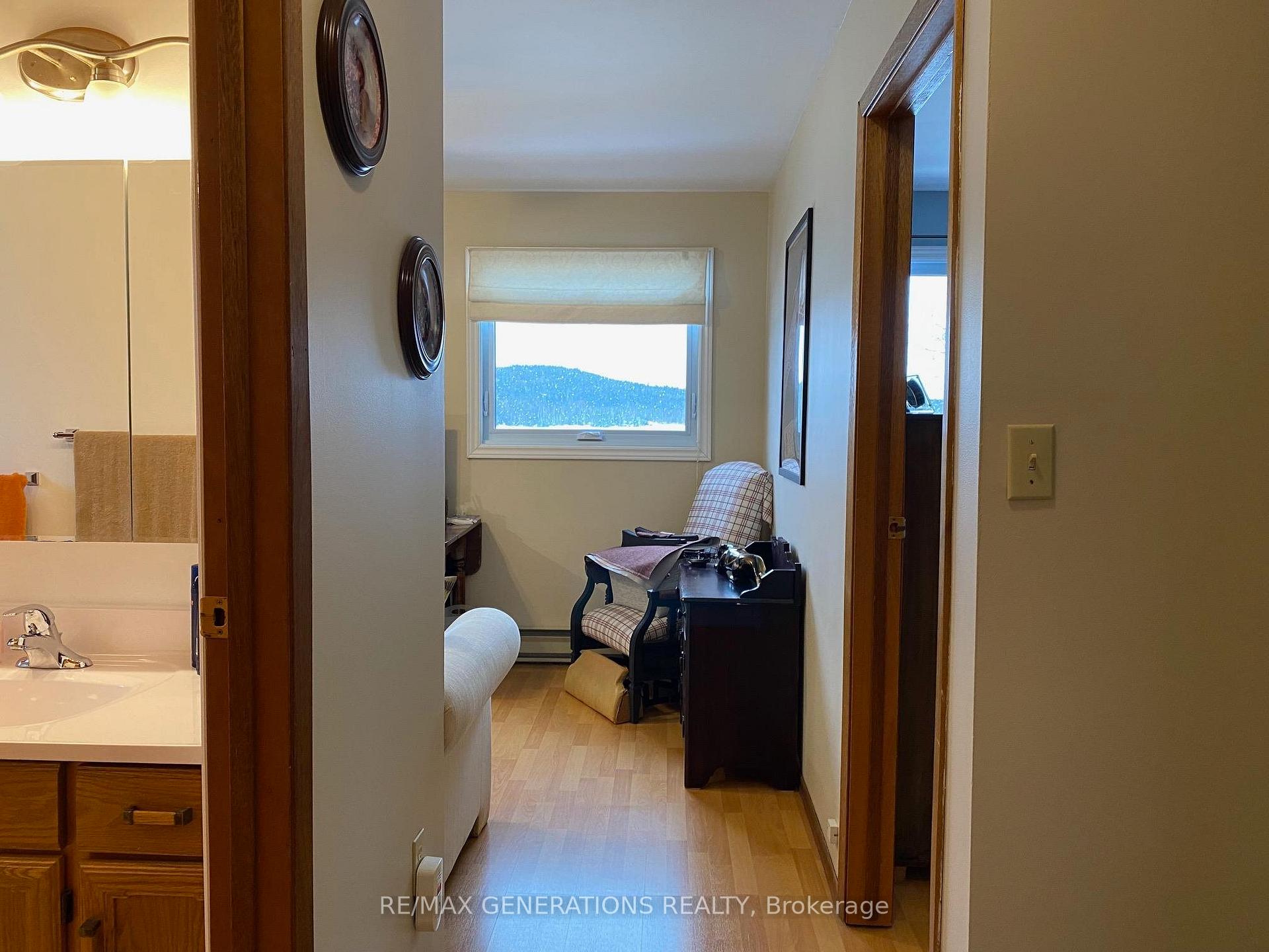 Photo 23 of 141 Sunset Drive, Schreiber — HOMEH