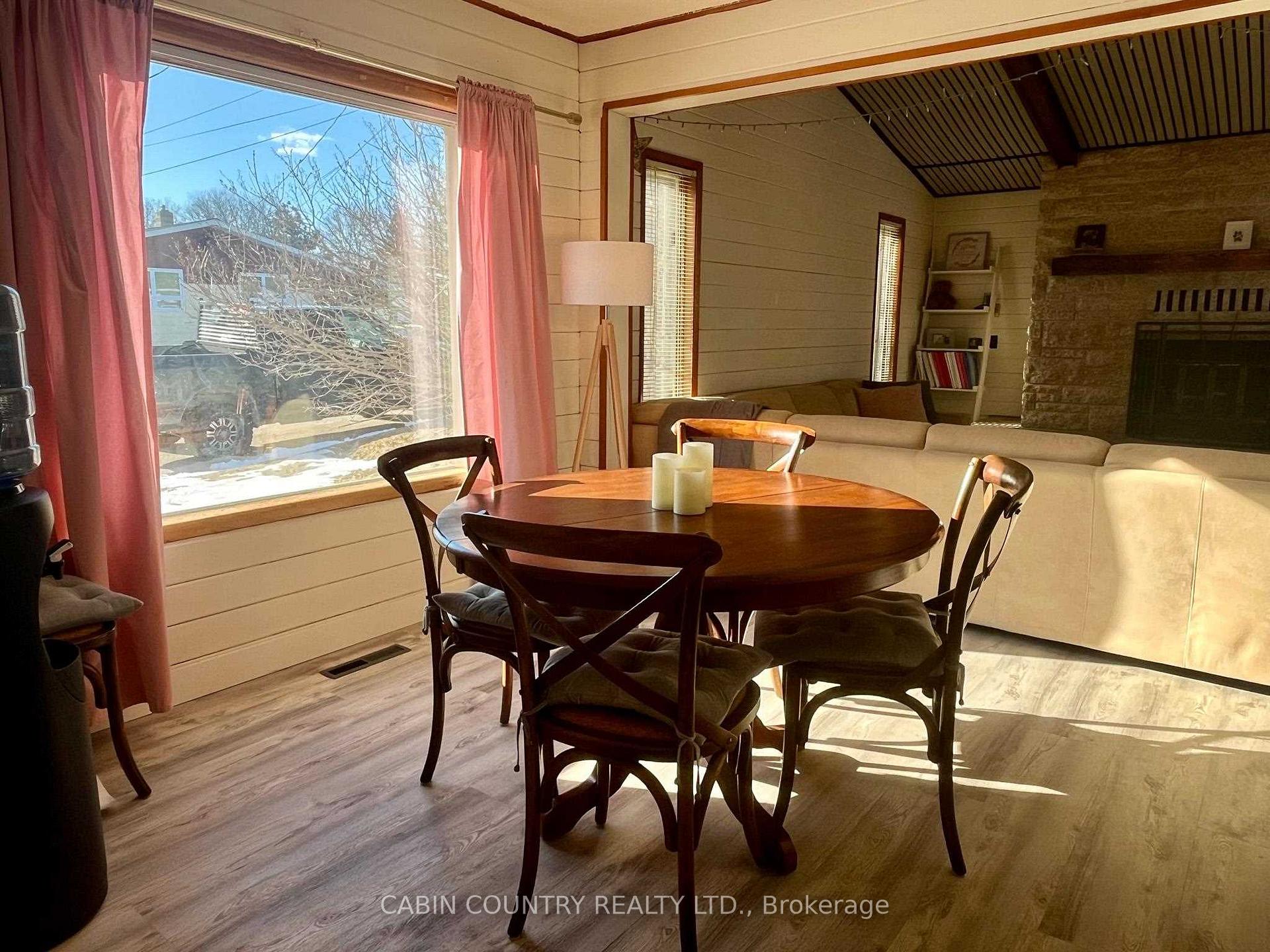 Photo 6 of 425 River Street, Kenora, Keewatin — HOMEH