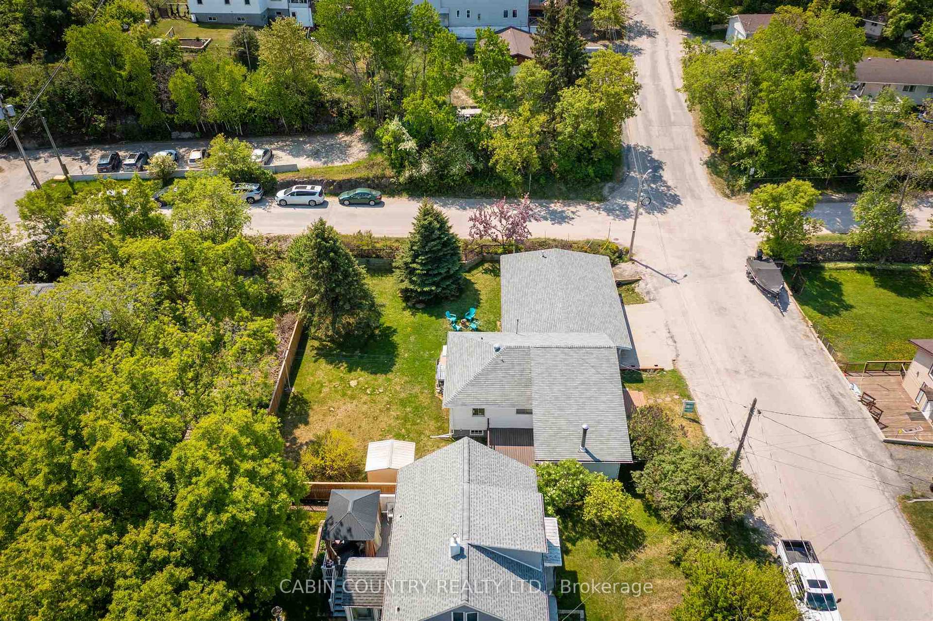 Photo 37 of 425 River Street, Kenora, Keewatin — HOMEH