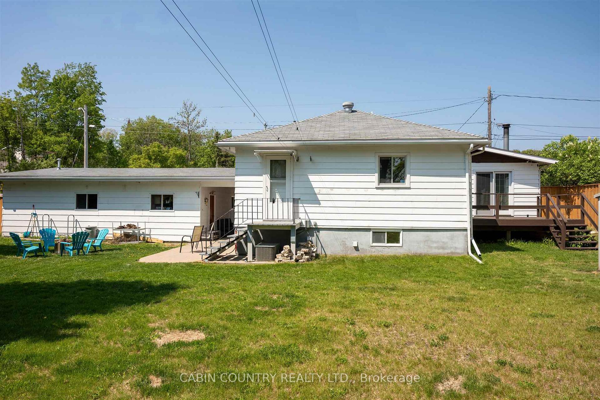 Photo 40 of 425 River Street, Kenora, Keewatin — HOMEH