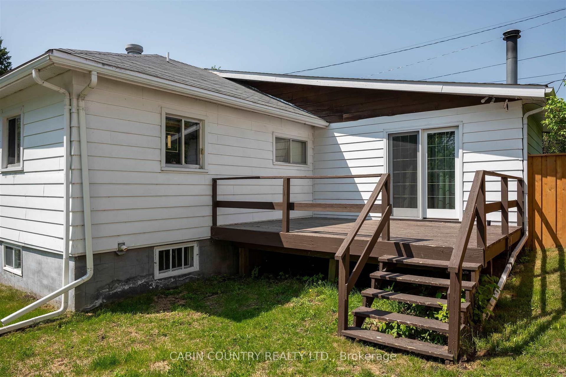 Photo 41 of 425 River Street, Kenora, Keewatin — HOMEH