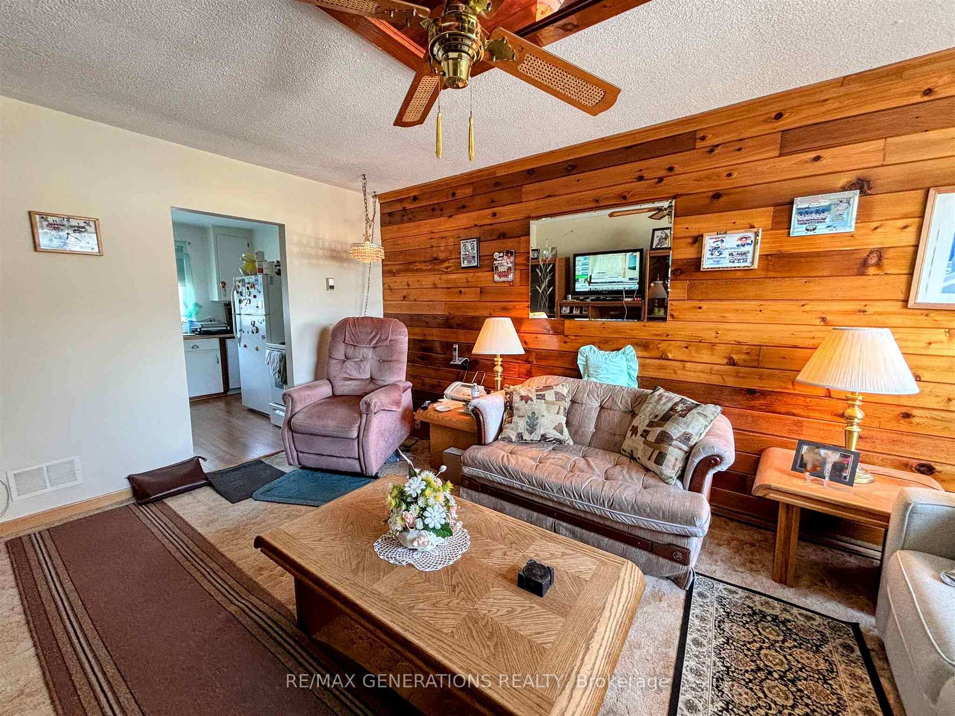 Photo 3 of 12 Brown Street, Marathon — HOMEH