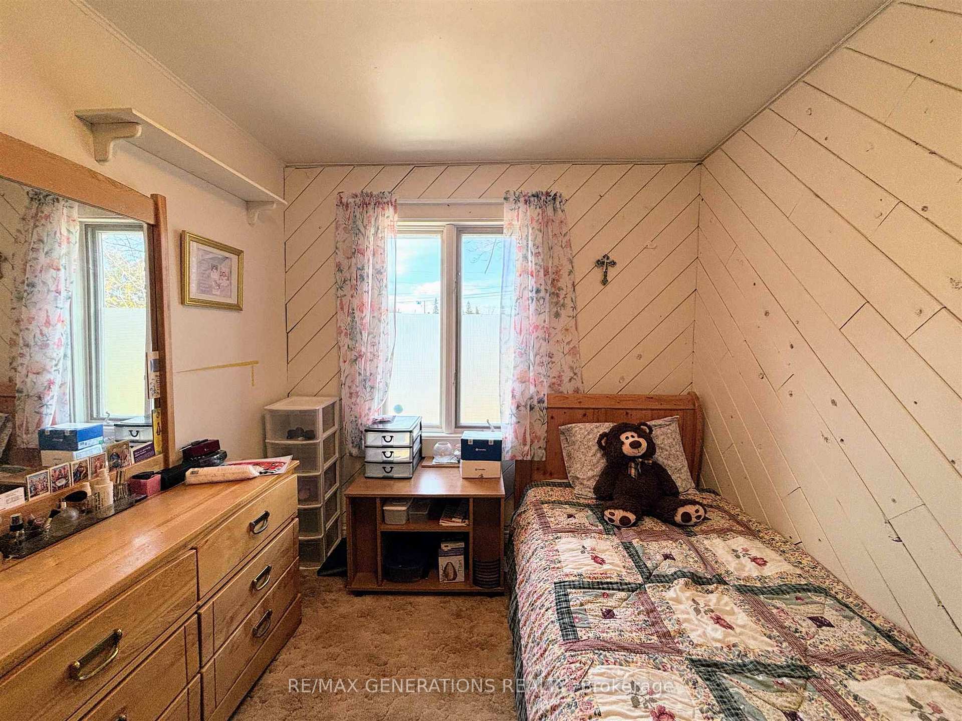 Photo 13 of 12 Brown Street, Marathon — HOMEH