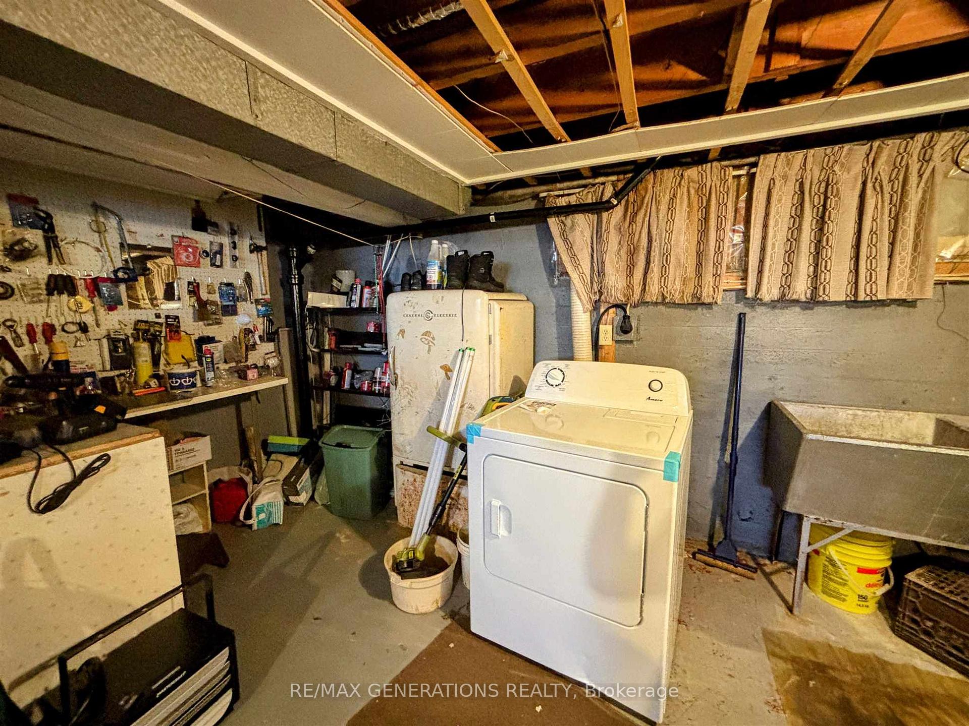Photo 20 of 12 Brown Street, Marathon — HOMEH