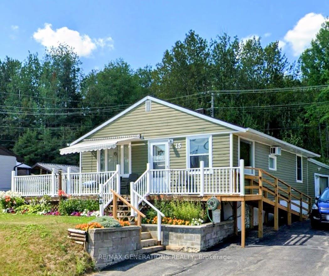 Photo 1 of 15 Swallow Drive, Manitouwadge — HOMEH