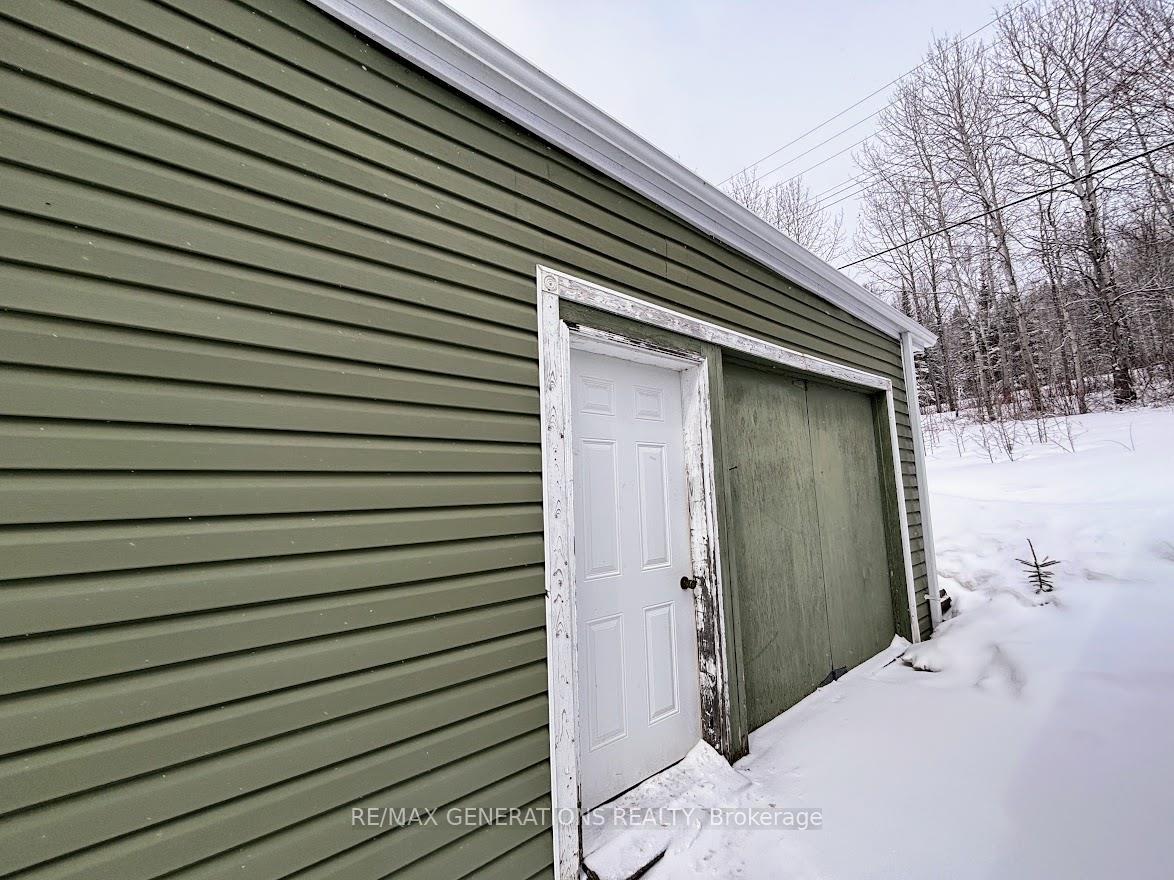 Photo 38 of 15 Swallow Drive, Manitouwadge — HOMEH