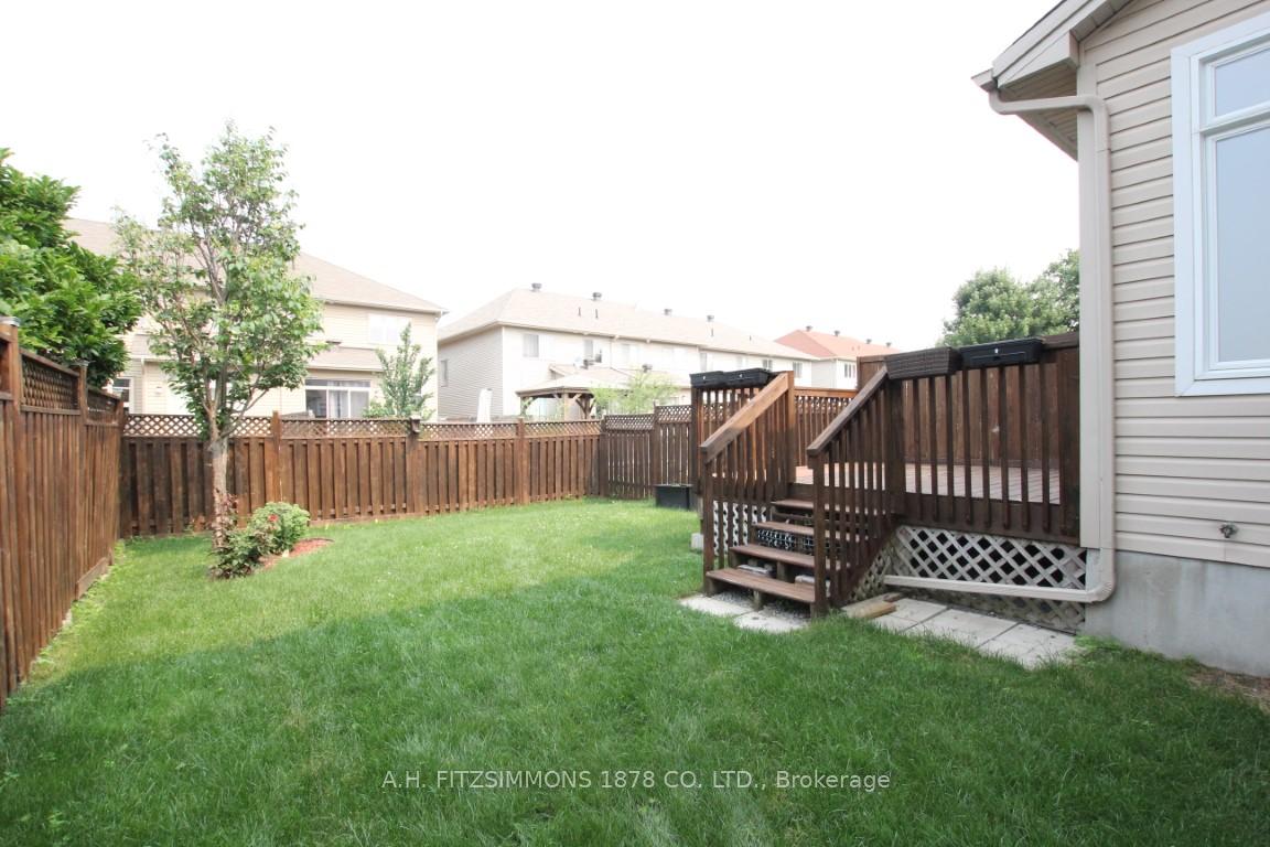 Photo 21 of 361 Glenbrae Avenue, Ottawa, Kanata - Morgan's Grant/South March — HOMEH