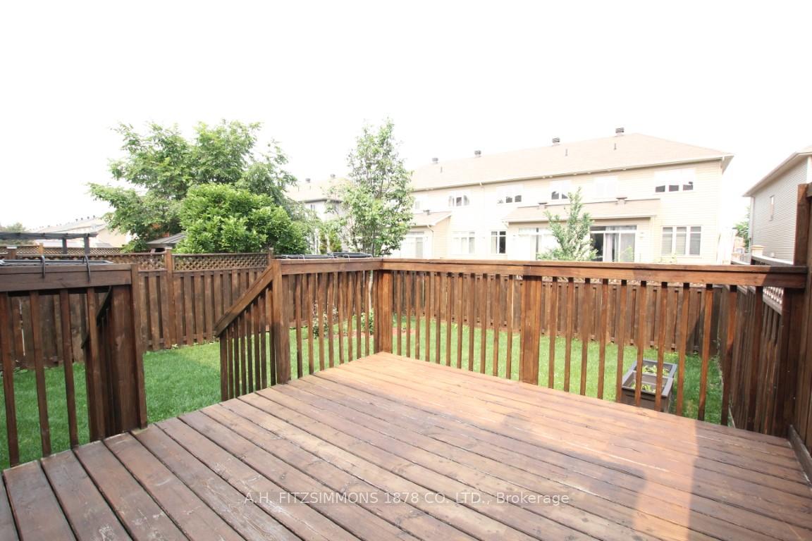 Photo 25 of 361 Glenbrae Avenue, Ottawa, Kanata - Morgan's Grant/South March — HOMEH