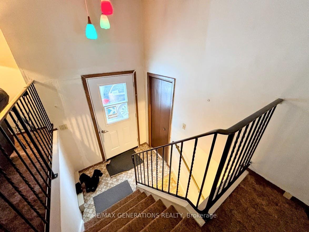 Photo 17 of 28 Otter Avenue, Manitouwadge — HOMEH