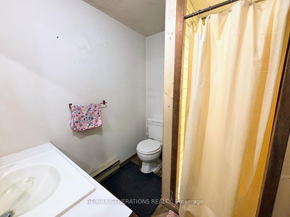 Photo 24 of 28 Otter Avenue, Manitouwadge — HOMEH