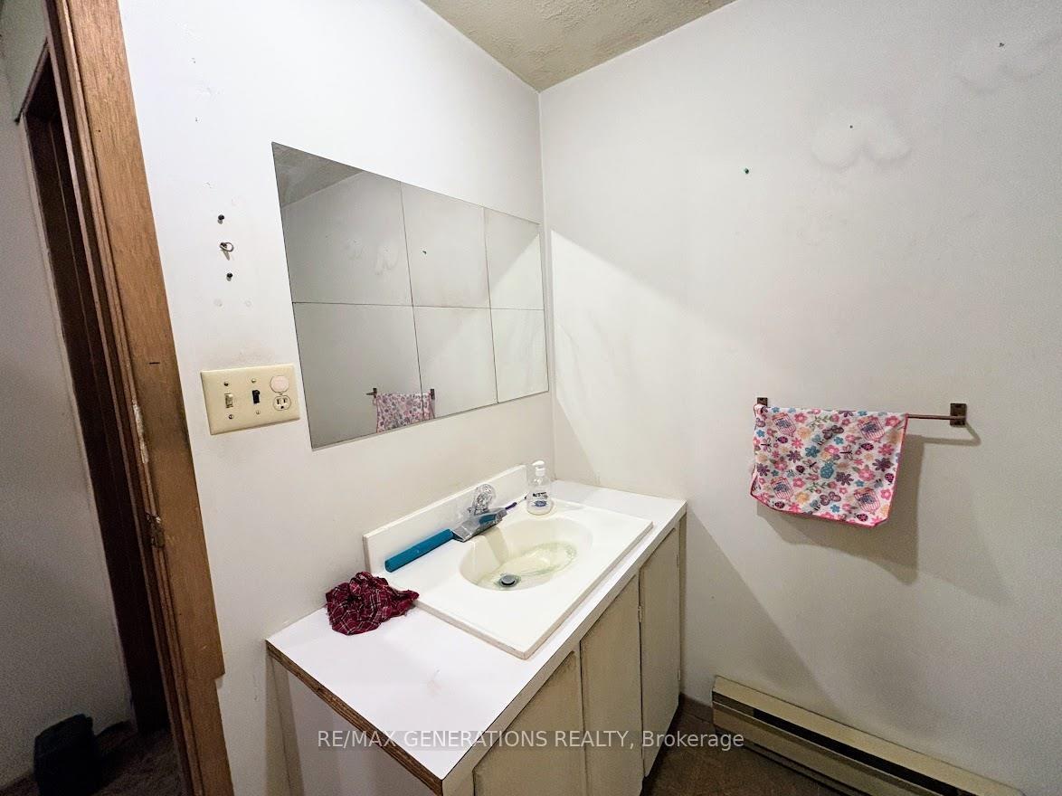 Photo 25 of 28 Otter Avenue, Manitouwadge — HOMEH