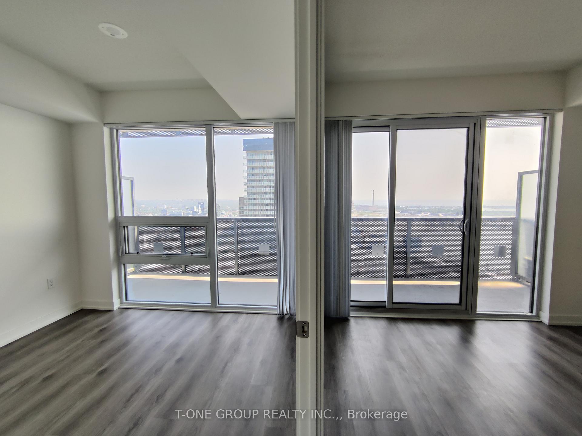 Photo 8 of Unit 4606, 138 Downes Street, Toronto, Waterfront Communities — HOMEH