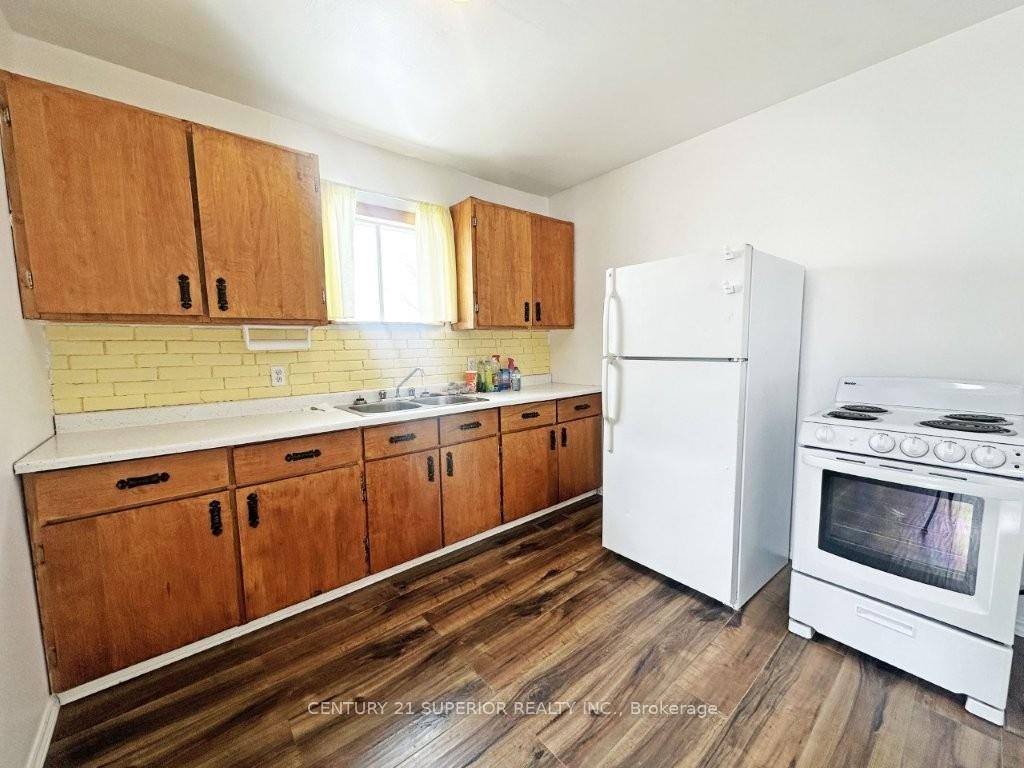 Photo 22 of 107 Third Ave NE, Greenstone — HOMEH