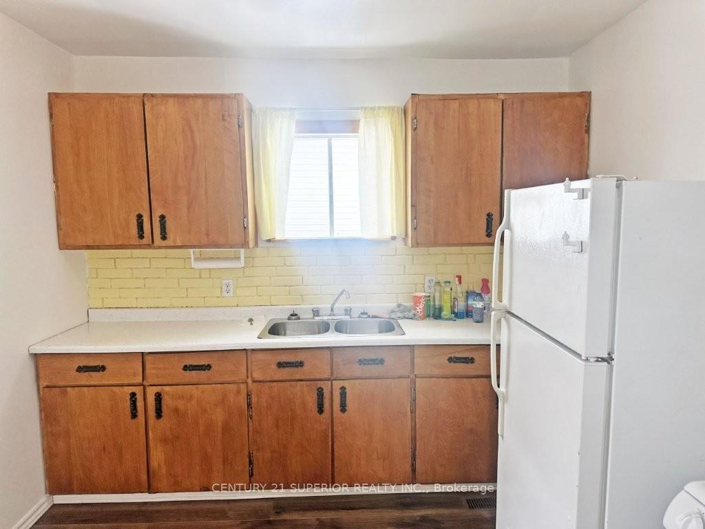 Photo 23 of 107 Third Ave NE, Greenstone — HOMEH