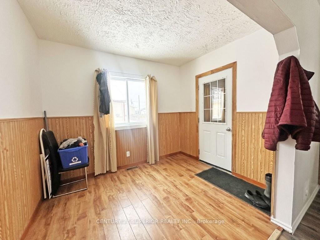 Photo 29 of 107 Third Ave NE, Greenstone — HOMEH