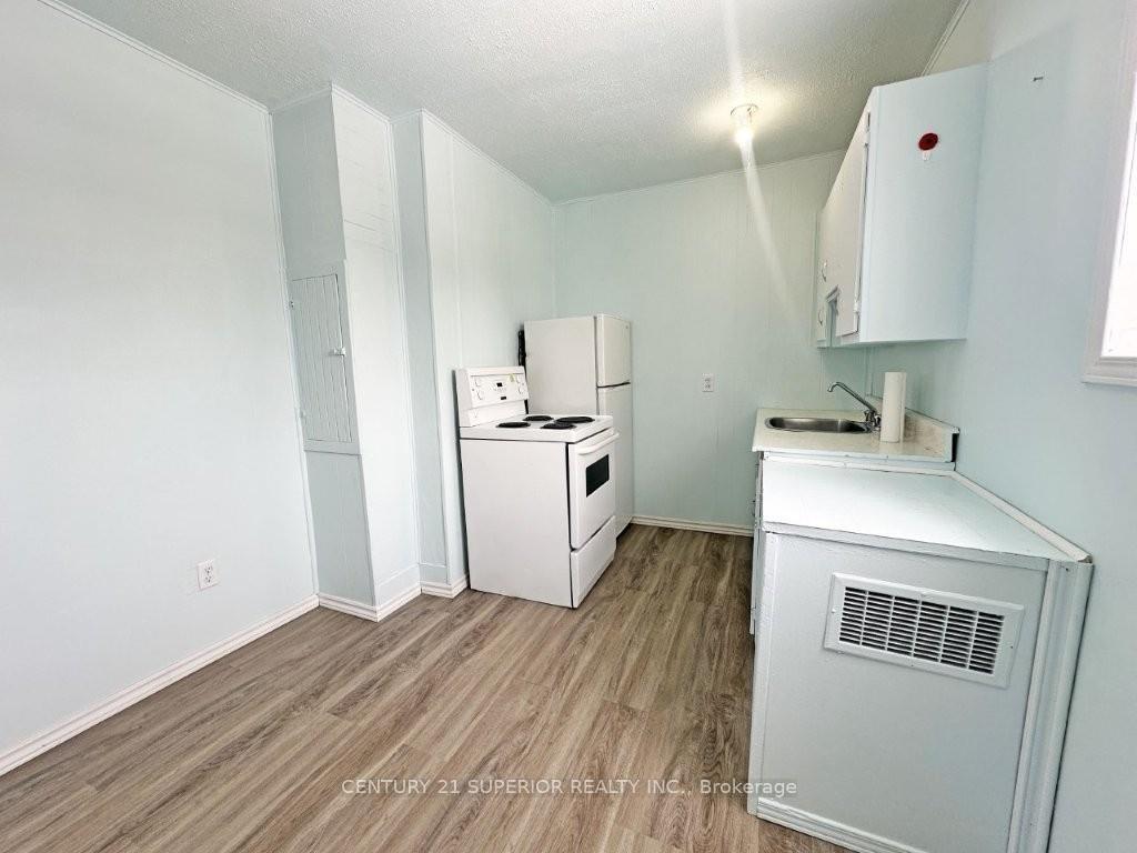 Photo 42 of 107 Third Ave NE, Greenstone — HOMEH