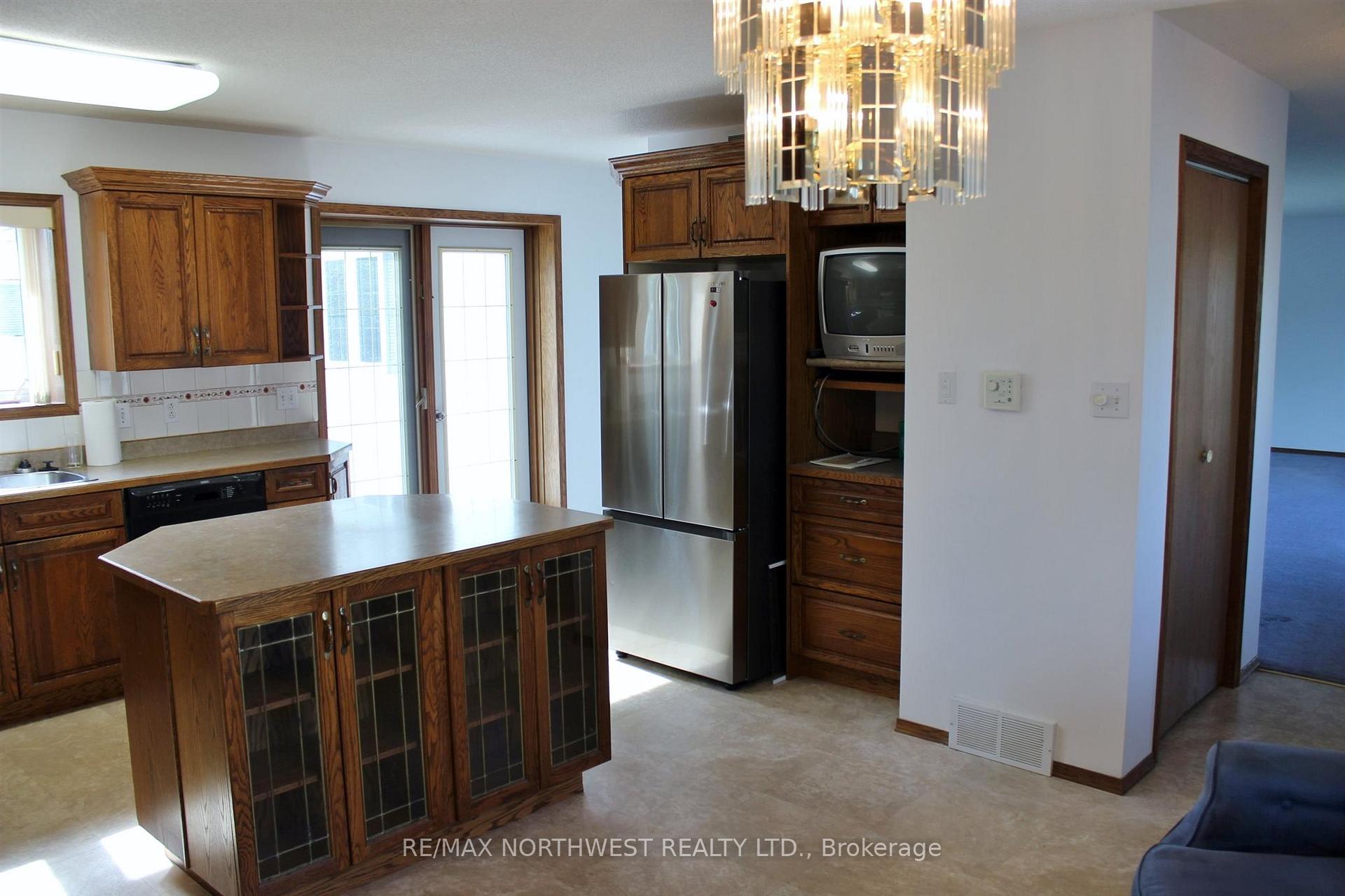 Photo 17 of 506 Atwood Ave, Rainy River — HOMEH