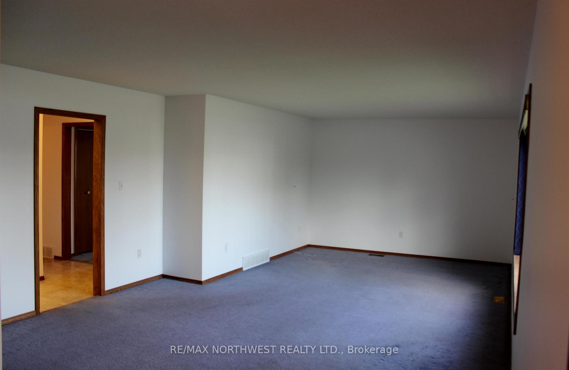 Photo 21 of 506 Atwood Ave, Rainy River — HOMEH