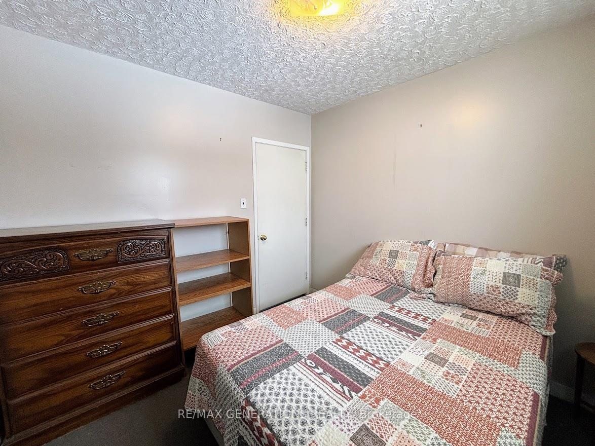 Photo 15 of 68 Neebig Avenue, Manitouwadge — HOMEH