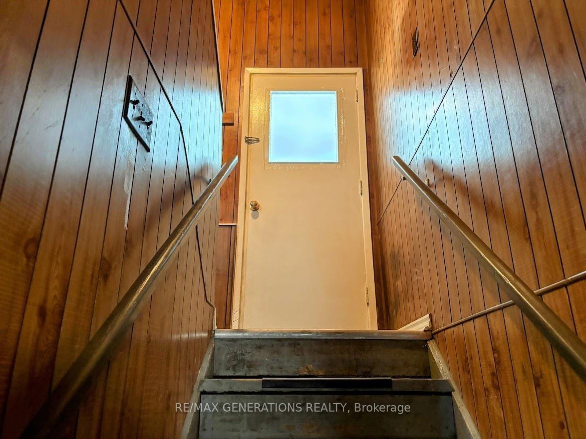 Photo 32 of 68 Neebig Avenue, Manitouwadge — HOMEH