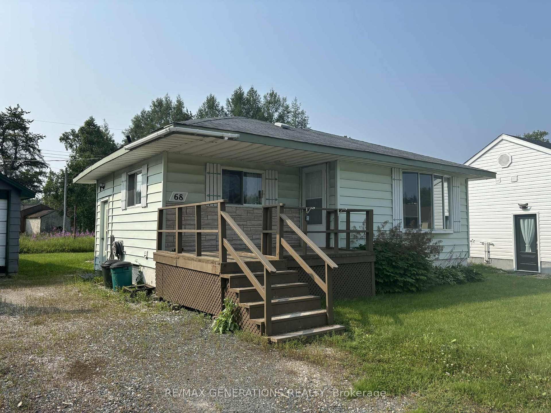 Photo 36 of 68 Neebig Avenue, Manitouwadge — HOMEH
