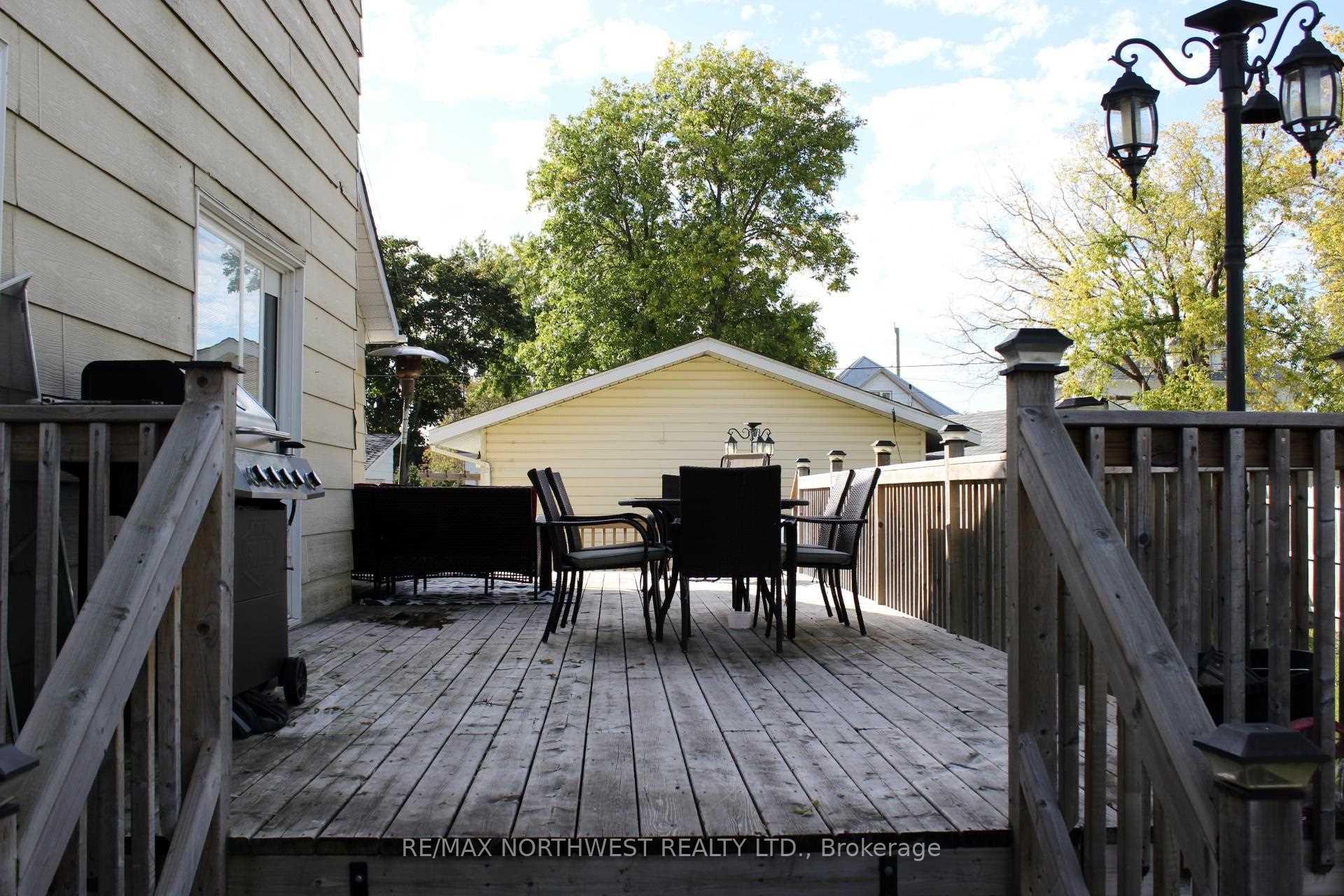 Photo 7 of 205 Second St, Rainy River — HOMEH