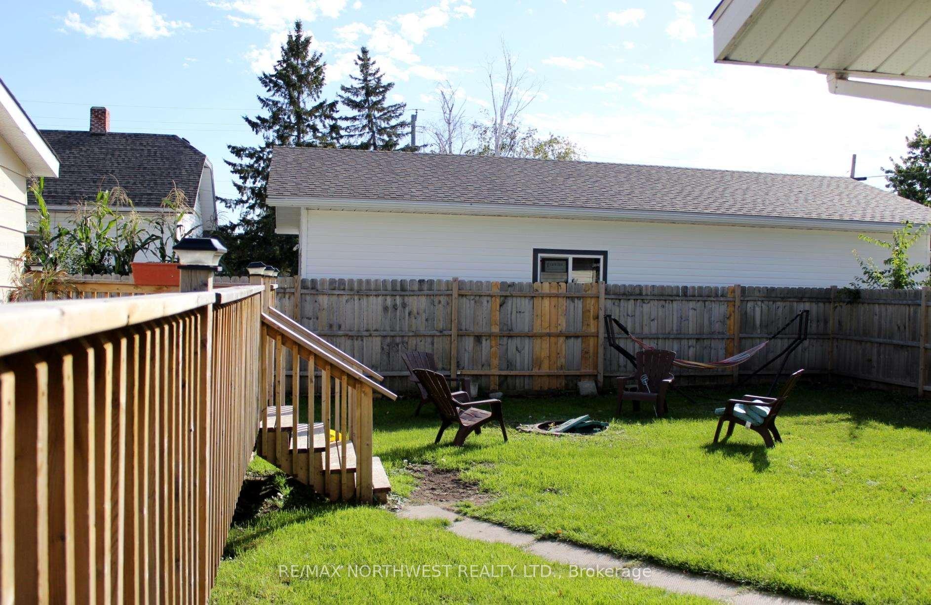 Photo 11 of 205 Second St, Rainy River — HOMEH