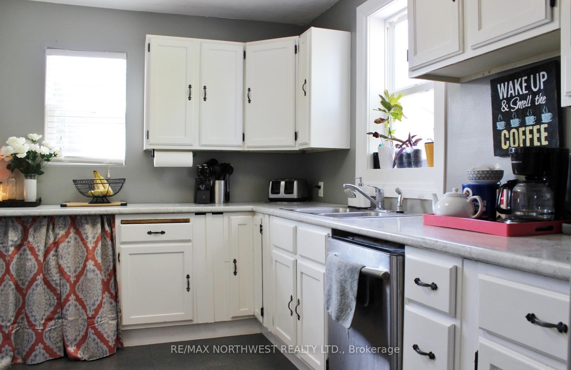 Photo 31 of 205 Second St, Rainy River — HOMEH