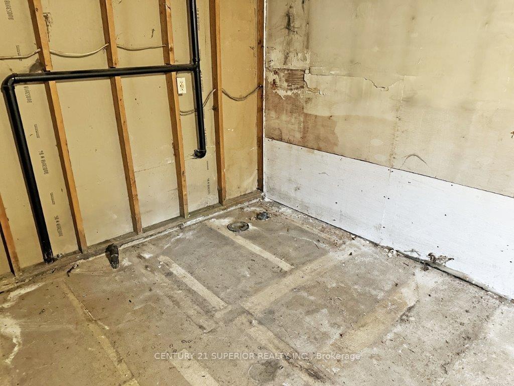 Photo 28 of 406 Mackie Drive, Greenstone — HOMEH