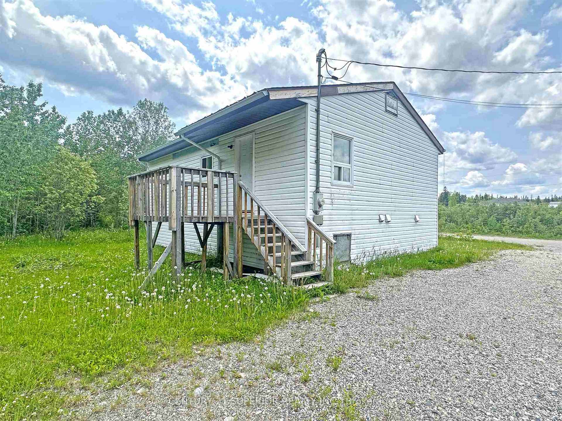 Photo 39 of 406 Mackie Drive, Greenstone — HOMEH