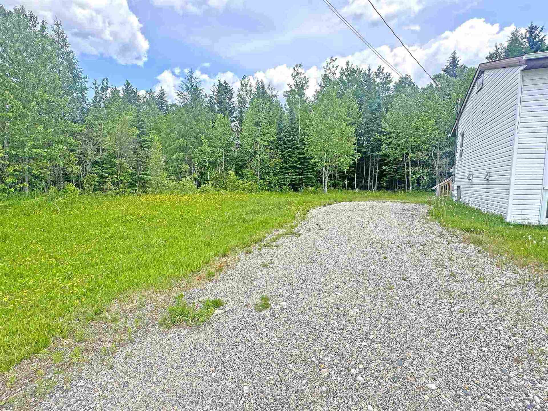 Photo 40 of 406 Mackie Drive, Greenstone — HOMEH