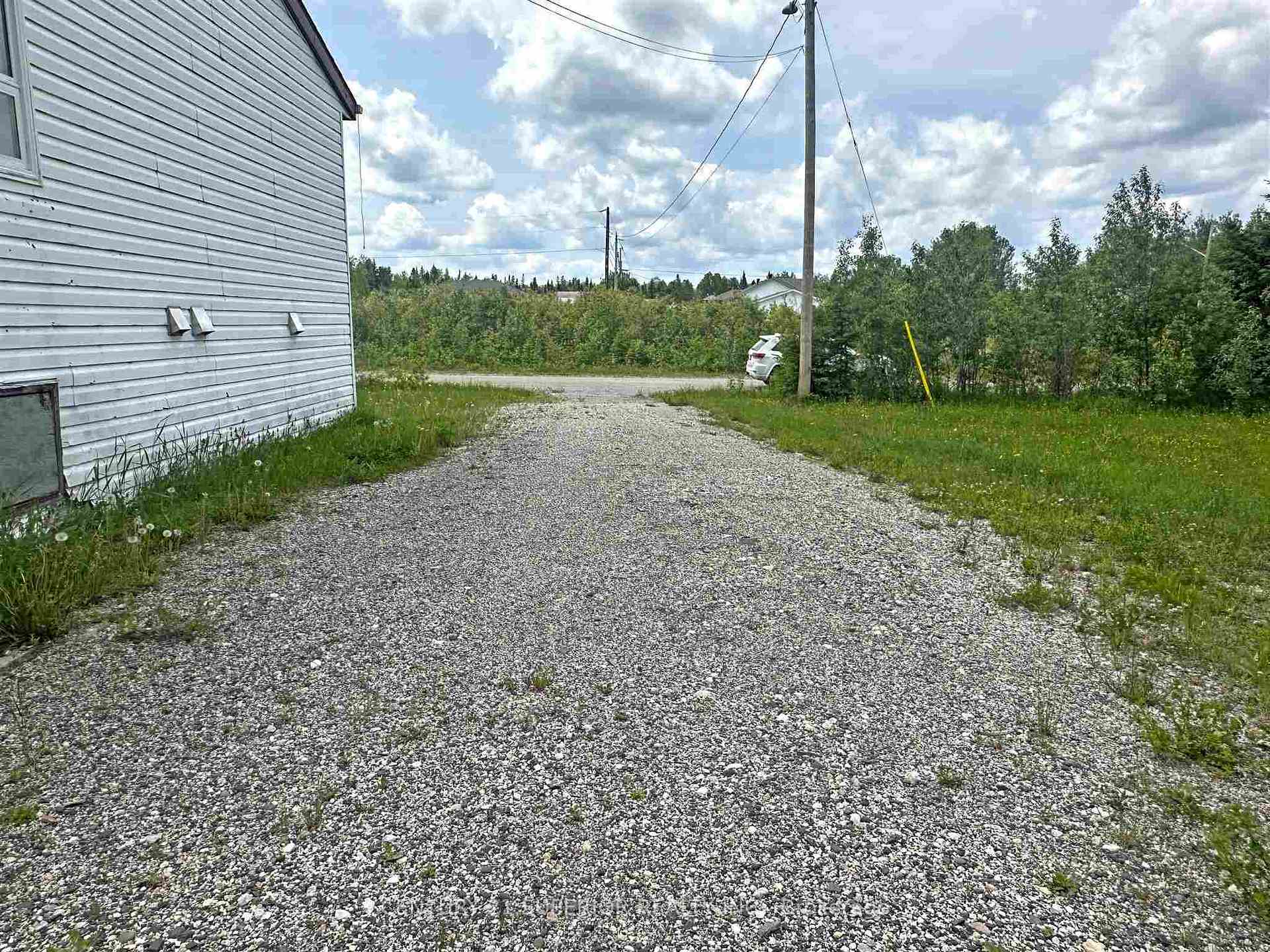 Photo 42 of 406 Mackie Drive, Greenstone — HOMEH