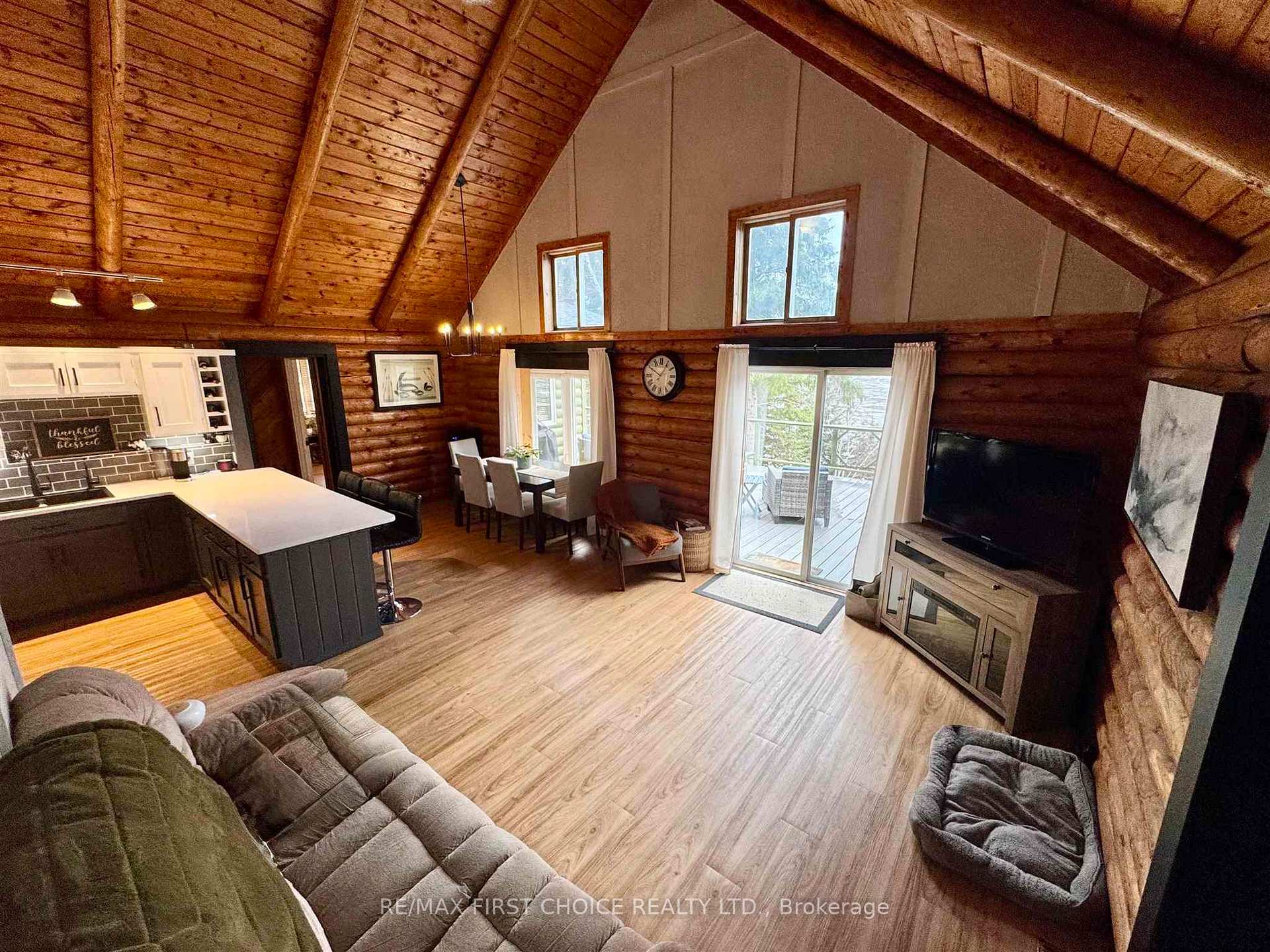 Photo 3 of 7 Willans Crescent, Red Lake — HOMEH