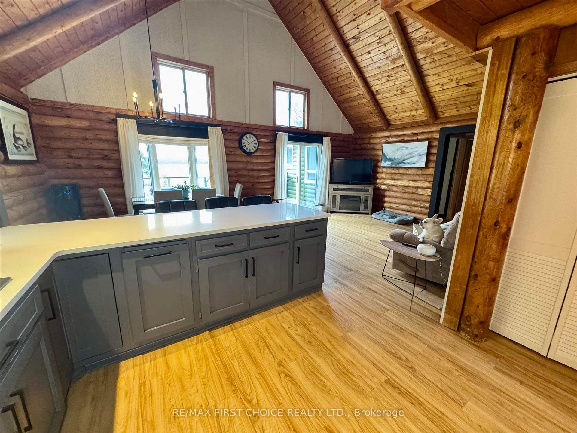 Photo 10 of 7 Willans Crescent, Red Lake — HOMEH