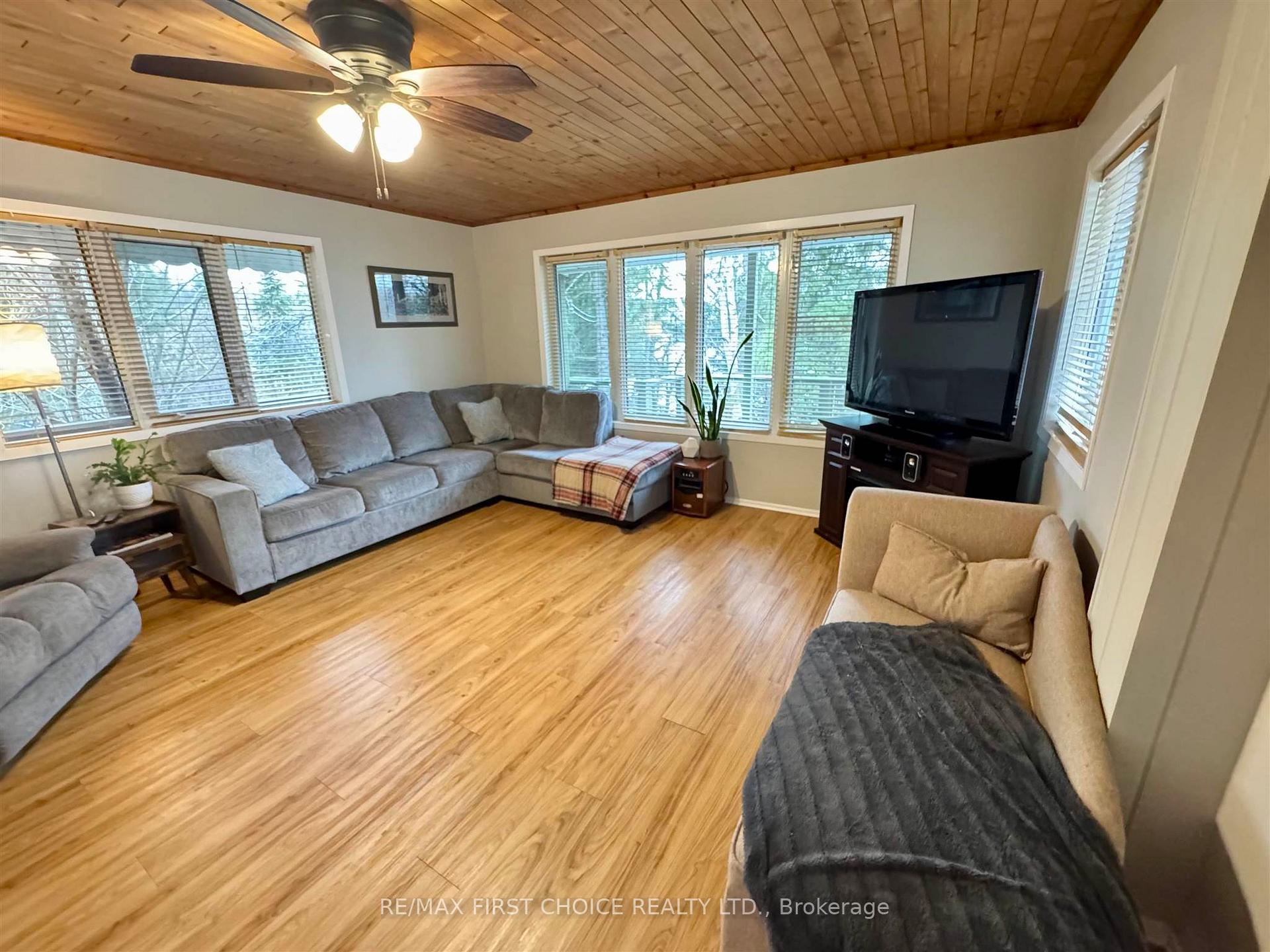 Photo 14 of 7 Willans Crescent, Red Lake — HOMEH