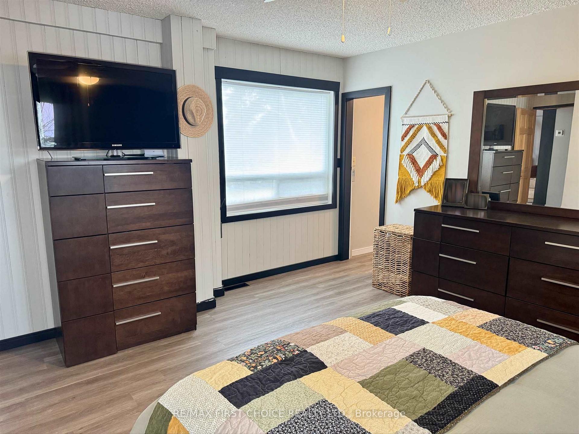Photo 22 of 7 Willans Crescent, Red Lake — HOMEH