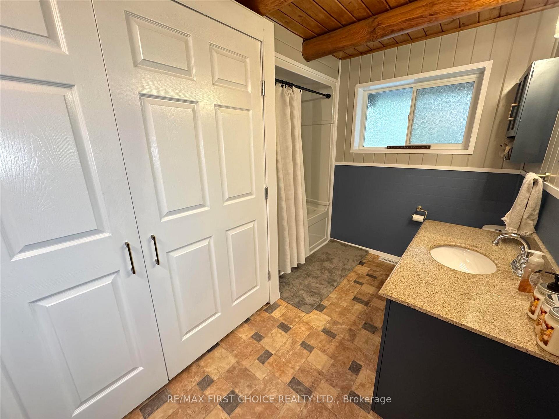 Photo 33 of 7 Willans Crescent, Red Lake — HOMEH