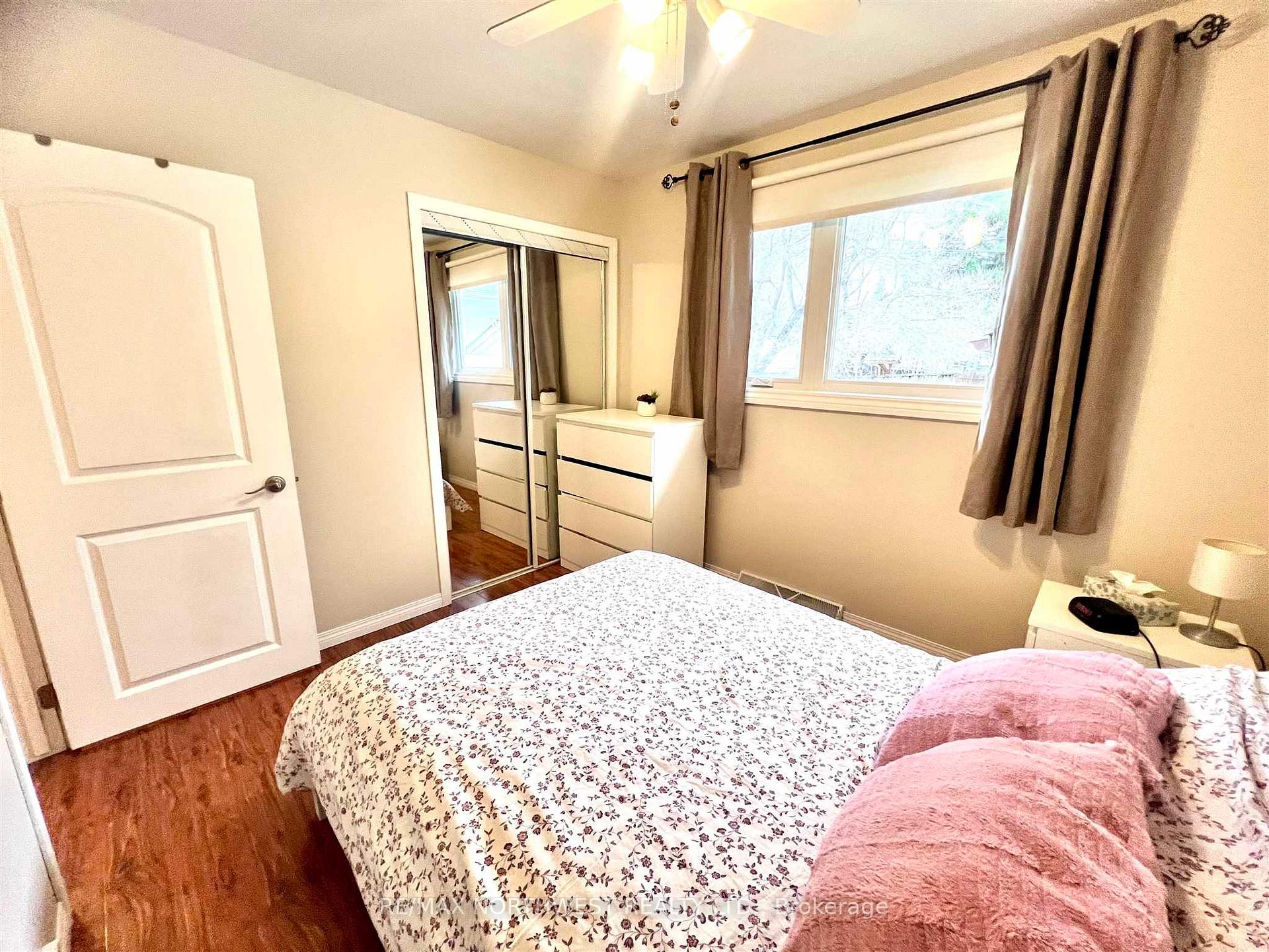 Photo 14 of 1352 Valley Drive, Kenora, Pinecrest — HOMEH
