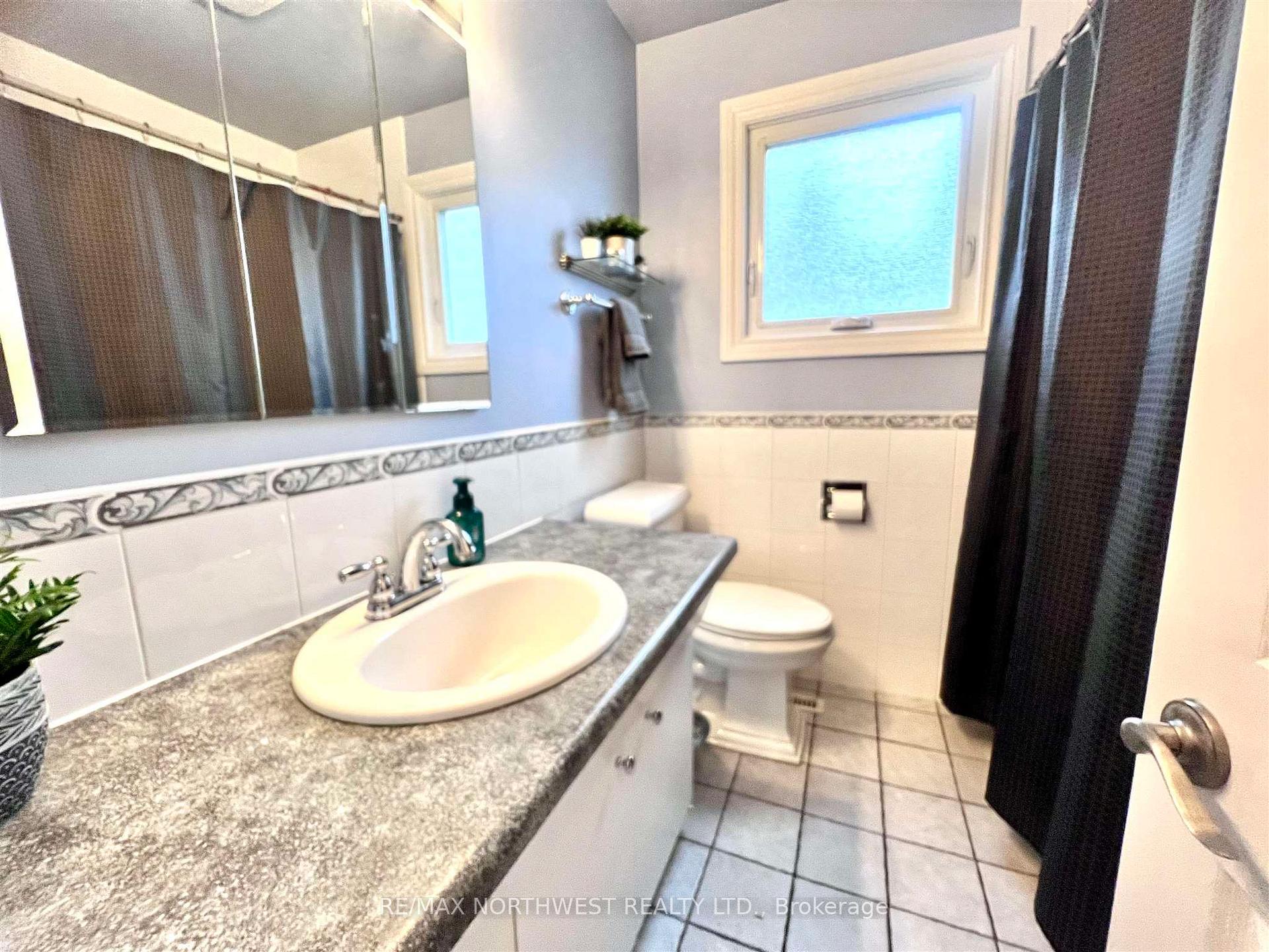 Photo 15 of 1352 Valley Drive, Kenora, Pinecrest — HOMEH
