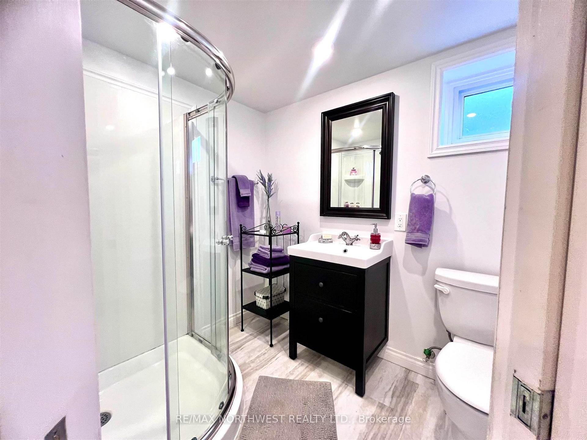 Photo 22 of 1352 Valley Drive, Kenora, Pinecrest — HOMEH