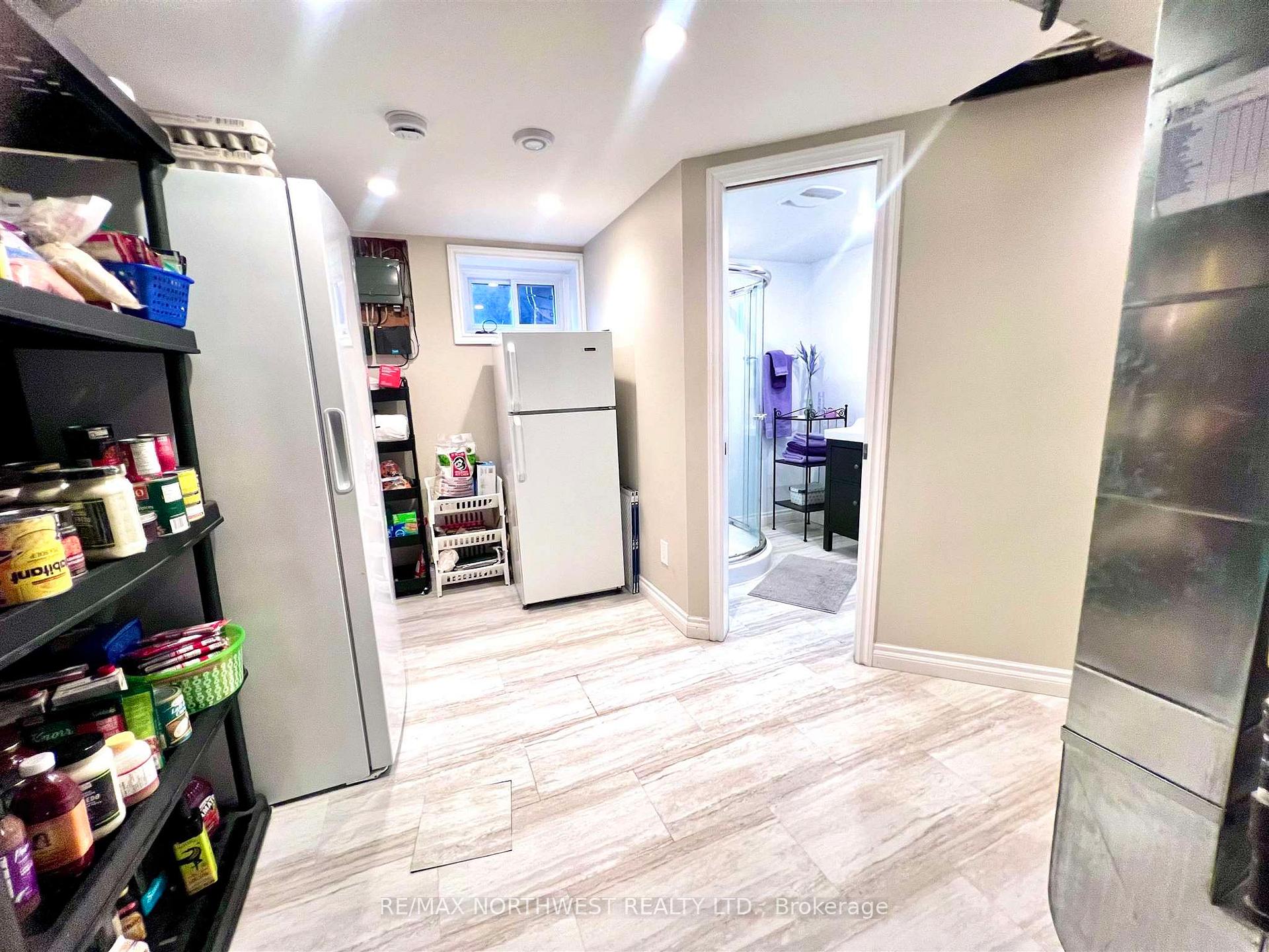 Photo 23 of 1352 Valley Drive, Kenora, Pinecrest — HOMEH